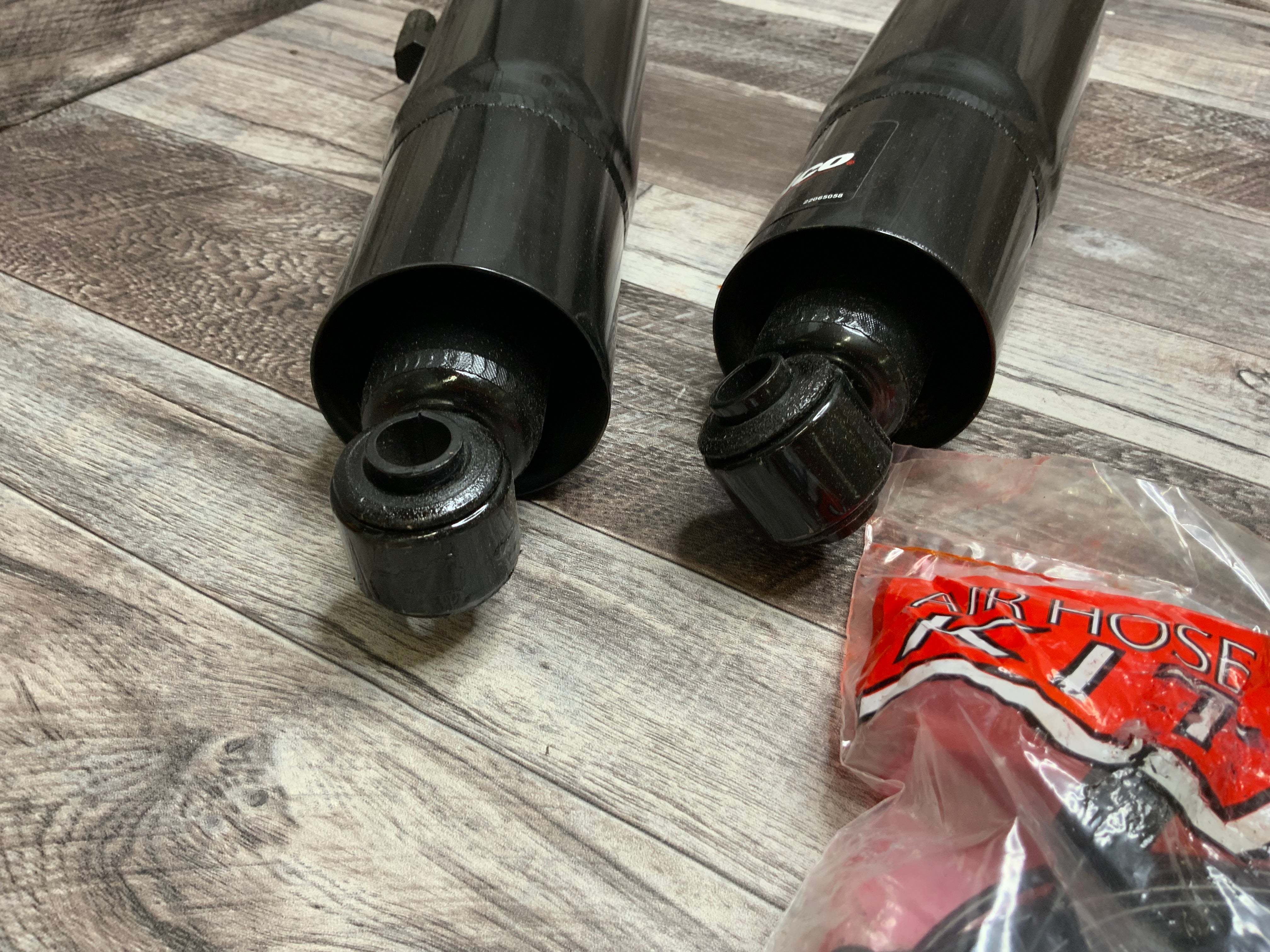 ACDelco Specialty 504-535 Rear Air Lift Shock Absorber (8087468605678)